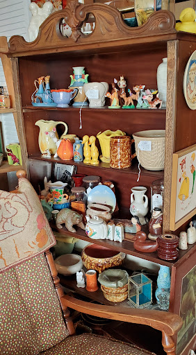 Bremerton Vintage Flea Gallery - United States