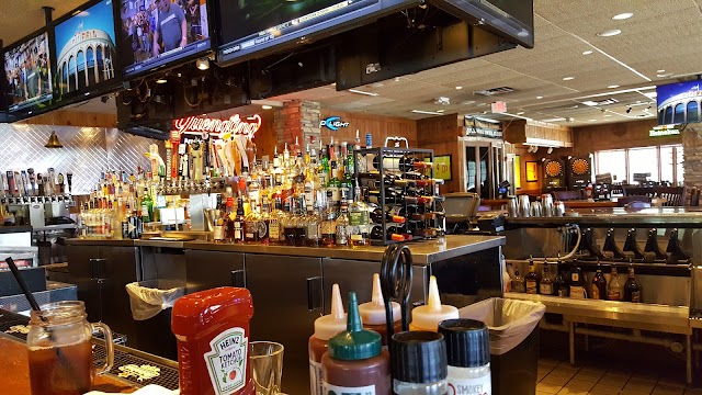 Smokey Bones Bar & Fire Grill