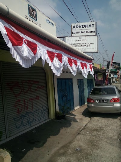 lawyer