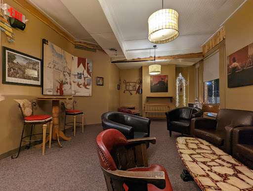 Lounge 24 - Visual