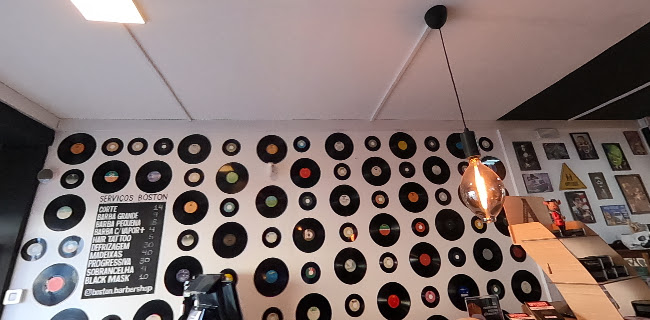 Barbearia Boston barbershop - Barbearia