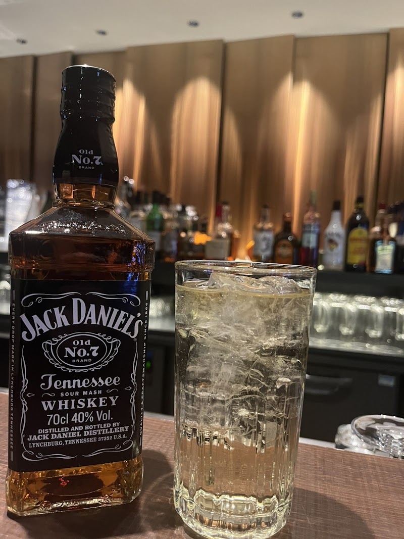 バグース 池袋西口店