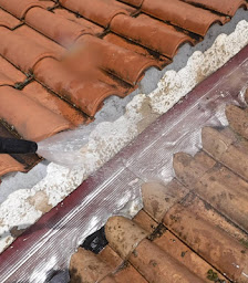 Photo n°16 de Artisan Debard : couvreur 56 à Ploeren propose la réparation de toiture, le nettoyage de façade et la peinture de façade à Ploeren (Couvreur)