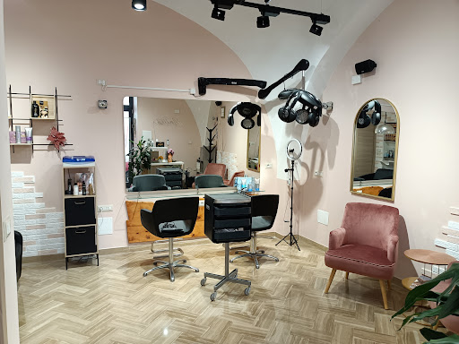 Malliá hair studio
