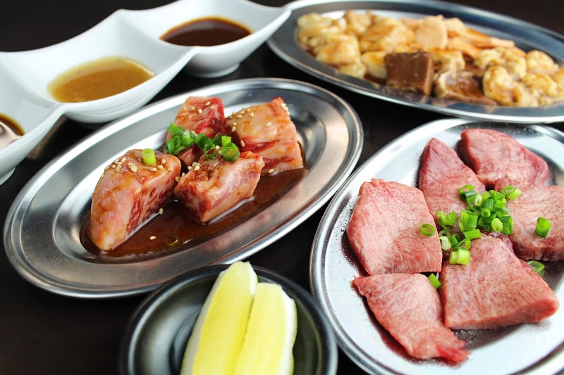 炭火焼肉＆京もつ鍋 ホルモンでん縁