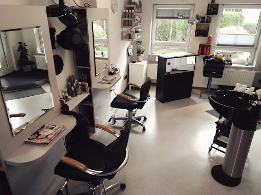 Monis Haarstudio - Visual