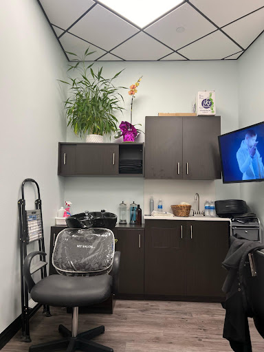 D K Hair Studio by Son (Now within My Salon Suites)