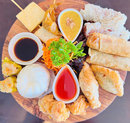 U-TONG Thai Vegan Restaurant - Thumbnail