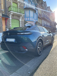 Photo n°11 de Peugeot - Les Prés Salés - Eu à Eu (Concessionnaire automobile)
