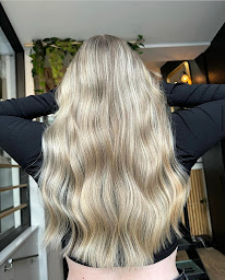 Photo n°26 de Color19 à Albert (Salon de coiffure)