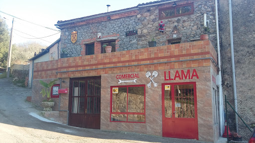 Comercial & Llama