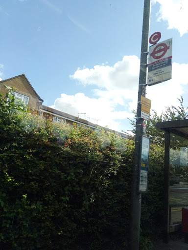 Elmers End Station (Stop C)