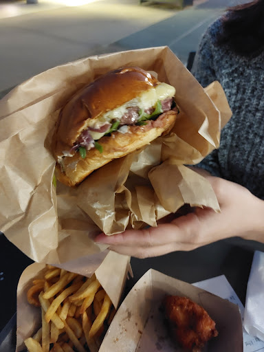 Photo 2 - Alfred Burger