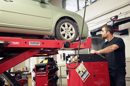 Basil Fredonia Collision Center - Thumbnail