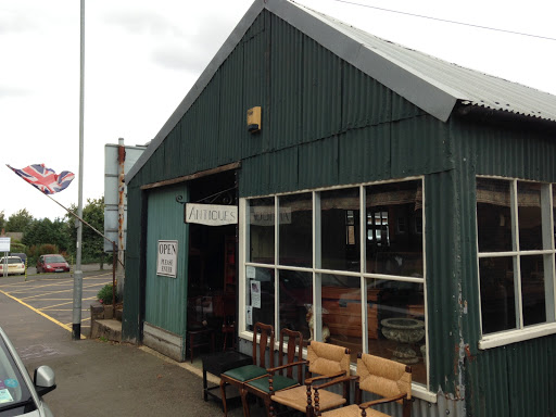 Mark Gilbert Antiques