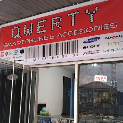Photos of Qwerty Smartphone & Accessories