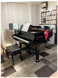 つだりょうこ うたとピアノの音楽教室