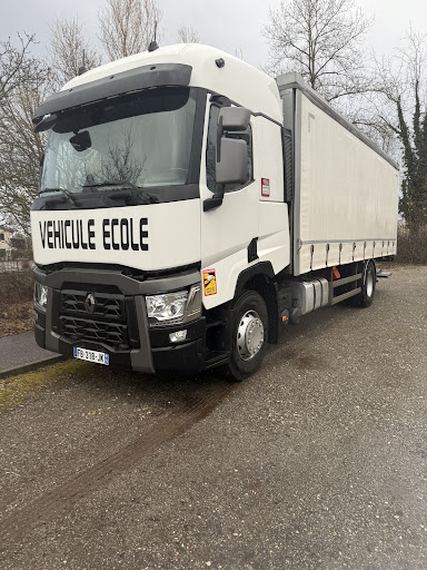 Photo de Mehdi Pays de Gex Moto Ecole à Génissiat (01200)