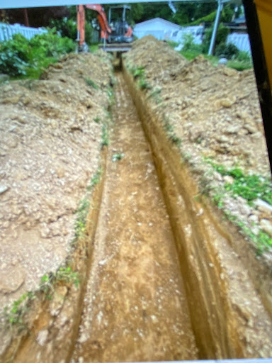 A PLUMBER HSLLC - Visual