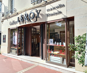Photo n°14 de M G Leroy Coiffure à Maisons-Laffitte (Salon de coiffure)