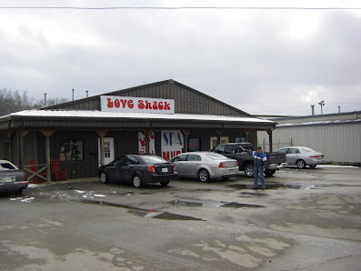 Love Shack 1460 Interstate Dr A, Cookeville, TN 38501, United States