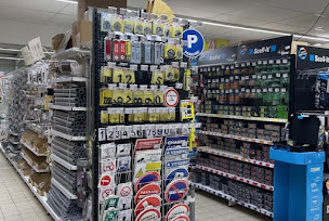 Photo n°9 de Espace Emeraude à Briec (Magasin de vêtements professionnels)