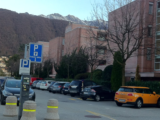 Parcheggi pubblici Piazza Fontana - Thumbnail