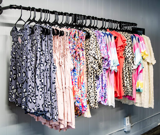 Cam's Designs and Boutique - Thumbnail