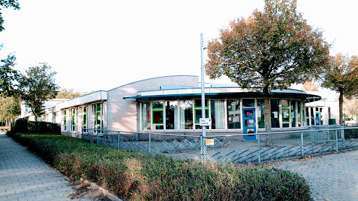 Public Elementary School Kolmenscate - Thumbnail