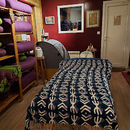 Photo n°10 de Yoga Shala - Yoga et Ayurveda avec Edith à Saint-Aubin-sur-Yonne (Professeur de yoga)