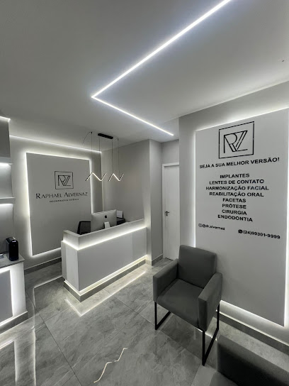 Dr. Raphael Alvernaz - Odontologia Estética | Reabilitação Oral em Angra dos Reis - RJ