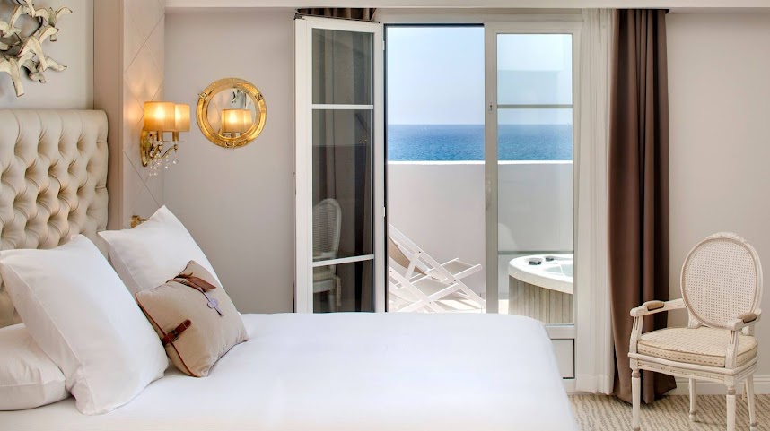 Grand Hotel des Sablettes Plage, Curio Collection by Hilton by null