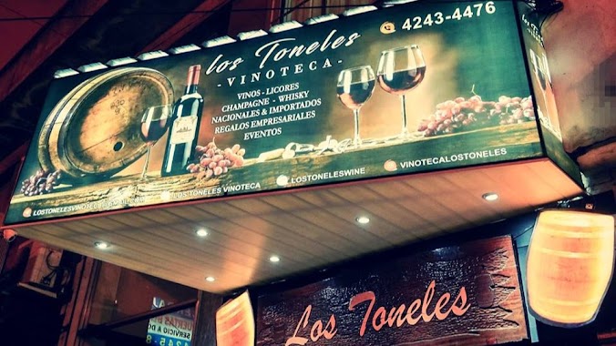 Los Toneles, Author: vinoteca Whiskeria Los Toneles