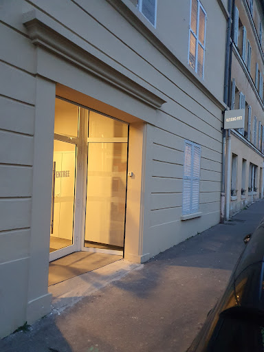 Basic-Fit Versailles Rue Jouvencel - Thumbnail