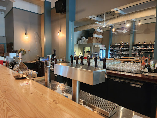 The Great Northern Bottle Shop & Lounge. - Thumbnail