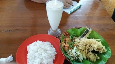 Photos of Mb Eny Ayam Goreng Kremes