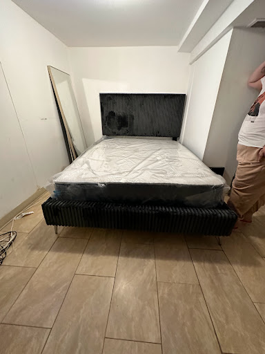 Trendy Furniture - Thumbnail