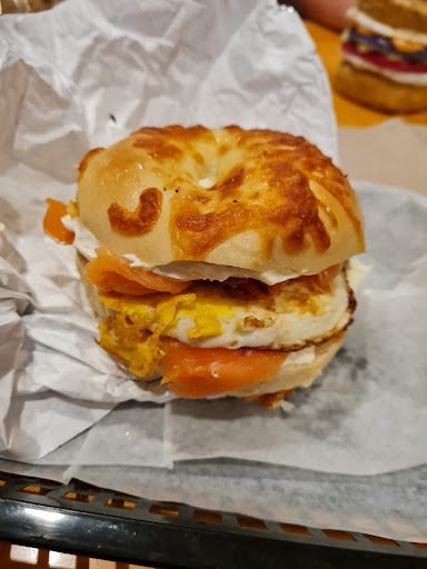 Fox’s Bagel & Deli - Thumbnail