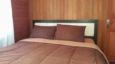 Photos of oile dive resort