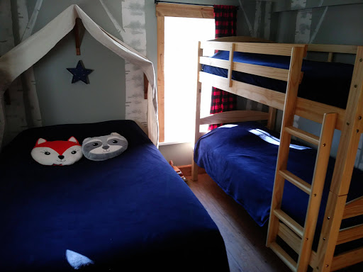 Cardinal House - Visual