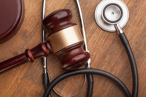 auto accident attorney atlanta image