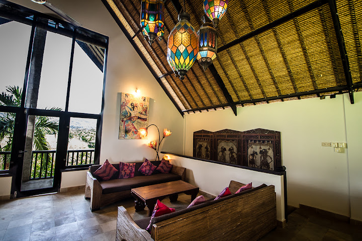 Samastiti villa by the beach Lovina by null