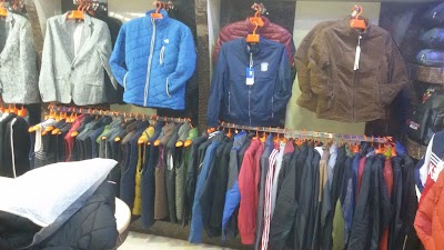 Photos of Jeetesh Fashion House