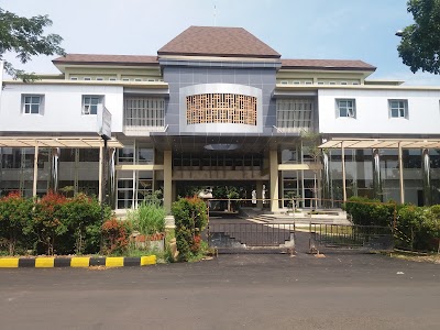 Photos of Simpang Tujuh UNNES