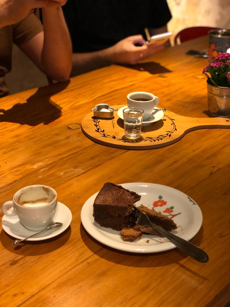 Frau Bondan Café — photo 2