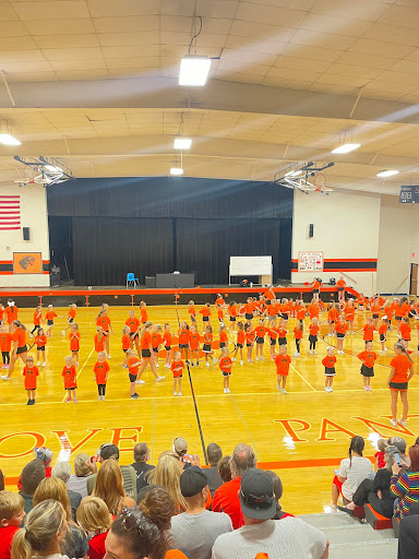 Oak Grove Youth Cheer - Thumbnail