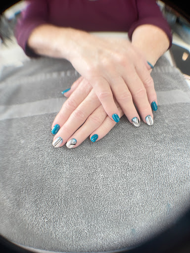 Nail Plus - Visual