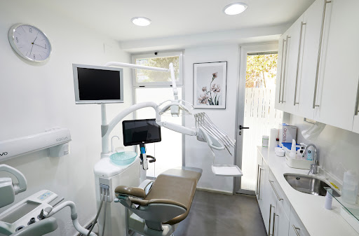 Clínica Dental Miquel Revert | Dentista en la Zaidía Valencia