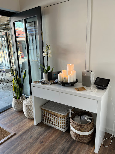 The White Room Beauty Lounge - Thumbnail