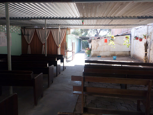 Iglesia Evangélica Bautista "JESÚS LA ROCA FIEL"